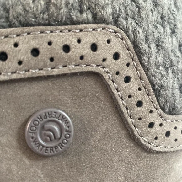 The North Face Size 6 Shellista Il Mid 200g Waterproof Winter Boots - Picture 17 of 17